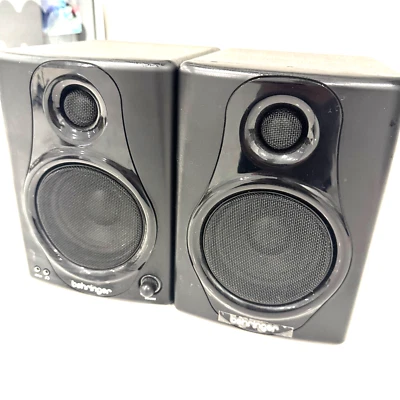 Behringer Media 40USB 4 inch Powered Studio Monitors Excellent Condition! - Image 1 of 2