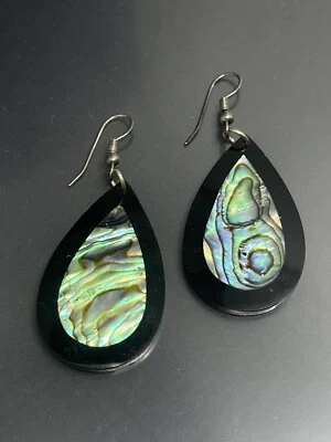 PENDIENTE GANCHO COLGANTE ABULÓN MADREPERLA CON INCRUSTACIONES ACRÍLICO TONO PLATEADO MODA Foto 1 de 4