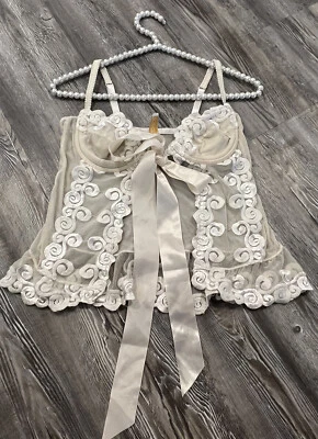 VTG 70’s Escapades Women Ivory Mesh White Embroidered Opened Front Babydoll M/L - Image 1 of 4