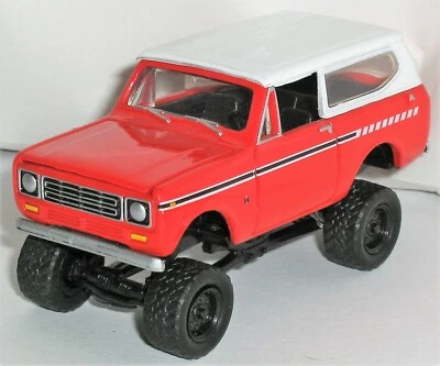 1979 79 INTERNATIONAL HARVESTER _ SCOUT II 4X4 / Rubber Tire / Hood Open Diecast - Image 1 of 3