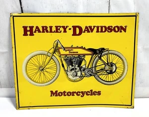 RARE VINTAGE 1916 HARLEY-DAVIDSON MOTORCYCLE KEYSTONE RACER EMBOSSED TIN SIGN - Picture 1 of 9