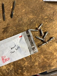 2012 2013 2014 HYUNDAI ACCENT 1.6L AUTOMATIC TRANSMISSION bolts - Picture 1 of 2