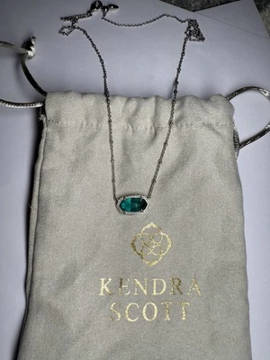 Collar Kendra Scott Elisa Plata Cristal Colgante Verde Esmeralda Jade Foto 1 de 4