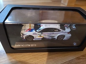BMW M3 DTM 2013 Martin  Tomczyk  M 1:43  Minichamps - Bild 1 von 2