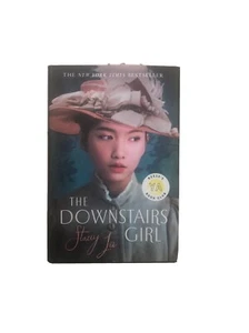 Brandneu. The Downstairs Girl von Stacey Lee (2019, Hardcover) - Bild 1 von 3