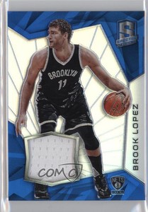 2015-16 Panini Spectra Swatches Silver Prizm /49 Brook Lopez #6