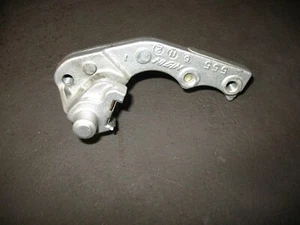 2001 KDX220 FRONT CALIPER BRACKET KAWASAKI KDX KLX KX 200 220 250 300 450 650 - Bild 1 von 2