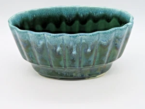 Vintage hull USA Oval Planter in mold 721 Hunter Green Ombre drip Glaze in & out - Picture 1 of 8