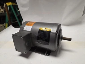 Baldor Spec. 35V413P152G1 1/2 hp. 1140 rpm. Elect Motor 208 1 Ph 56HZ Fr. - Picture 1 of 14