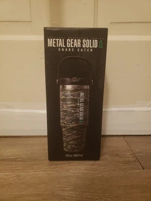 Metal Gear Solid 3 Delta Snake Eater Stainless Steel Tumbler Bottle Geeknet Mug - Image 1 of 4