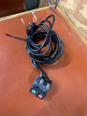 Interruptores de parada de arranque Kawasaki Jet Ski JS 440 550 SX bonitos y como nuevos Foto 1 de 4