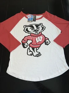 NWT Official University of Wisconsin Badgers Football Raglan Shirt Medium NCAA - Picture 1 of 5