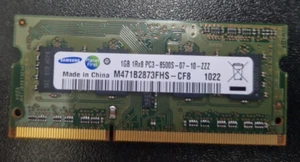 SAMSUNG NP-R730 RAM Memory 1 x 1GB DDR3 - M471B2873FHS-CF8 - Genuine Original - Picture 1 of 2