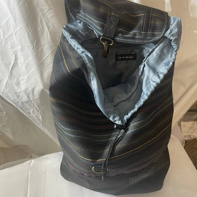 Iconic 'Dakine' Boho draw-string, zip backpack used excellent condition - Image 1 of 4