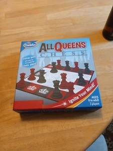 Juego de ajedrez All Queens de ThinkFun nuevo en caja - Imagen 1 de 4