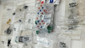 New OEM Peugeot parts bundle 2 - 90s to 00s peugeot parts joblot money maker - Picture 1 of 7