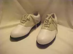 Damen Etonic Lite 100 Golfschuhe Größe 9,5 M weiß beige. NEUWERTIG - Bild 1 von 12