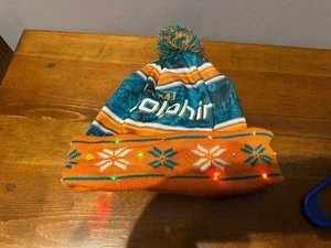 Miami Dolphins Light Up Beanie Hat Adults Christmas Light Up Works FREE SHIPPING - Picture 1 of 3