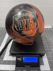 DV8 Marauder Mutiny arancione nero 14,12 libbre. Palla da bowling - Foto 1 di 11