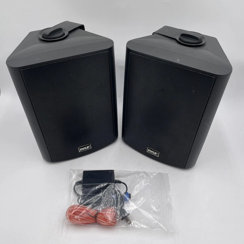 Pyle 6.5Inch Wall Mount Waterproof Bluetooth Speaker System Black - Image 1 of 4