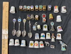 Vintage 1980er Jahre verschiedene Nähfinger/Löffel Set (40) Disney/Cities/Universal (DR) - Bild 1 von 3