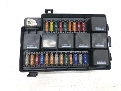 Caja de conexiones de fusibles Aston Martin Rapide 2010-2020 maletero cabina AD43-14A073-AB OEM Foto 1 de 4