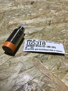 Efector 100 Induktiver Sensor IG5318 IGB3008-BPKG/US-100-DPS Sn 8mm 10 - 36 V DC - Bild 1 von 2