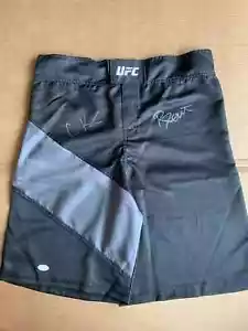 Calvin Kattar & Rob Font Signed Autographed UFC Trunks Shorts JSA Witnessed - Picture 1 of 6