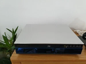 Sony BDP-S1E Blu Ray Player . For Spare Or Repair - Picture 1 of 6