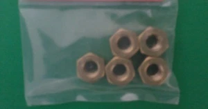 DADI IN OTTONE 5/16" UNC / BSW X 5 - Foto 1 di 1