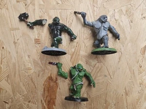 Warhammer Signore degli Anelli Moria Cave Trolls Metallo x3 INCOMPLETO - Foto 1 di 4