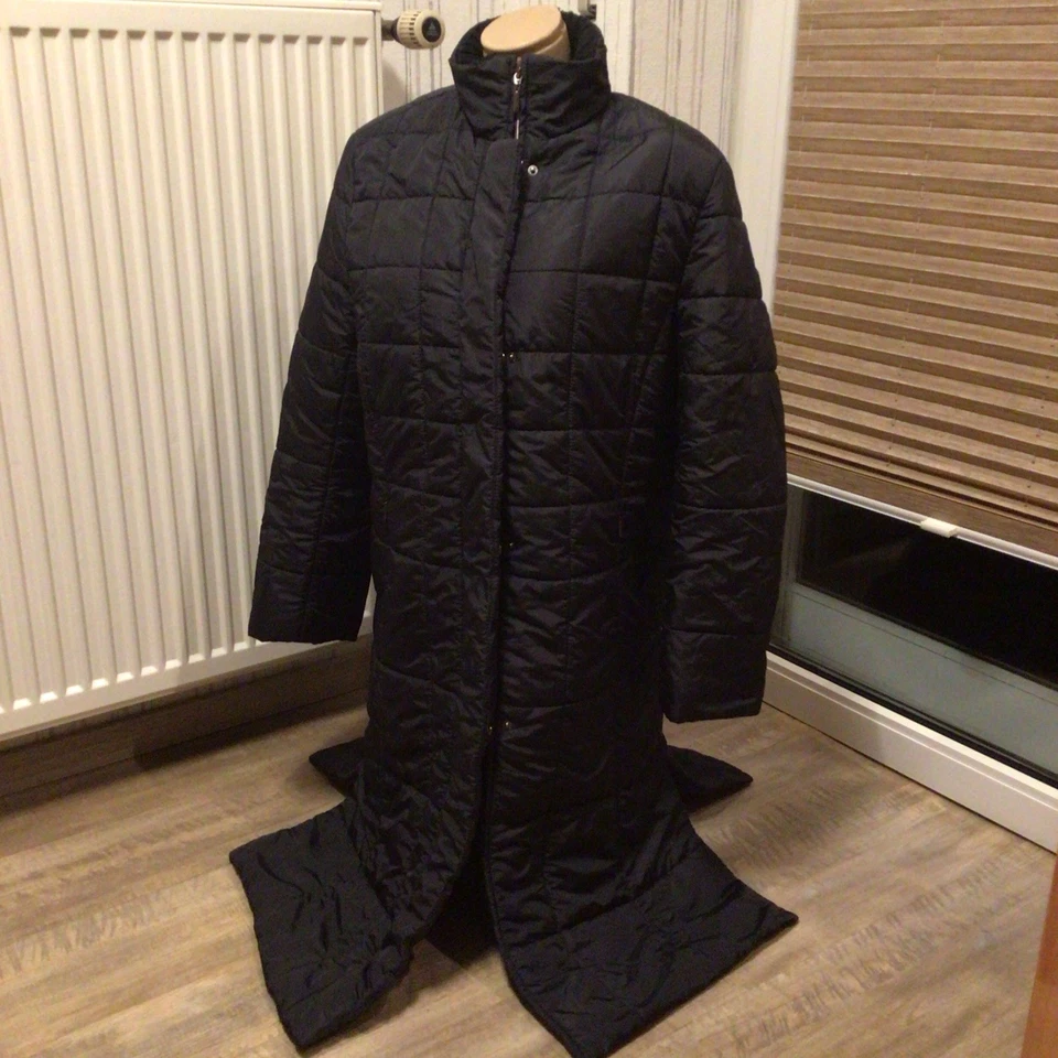 IN LINEA Übergang- Mantel, Gr. 44, in Schwarz, Reißverschlüsse, Top Zustand. - Bild 1 von 4