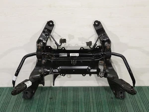 Original BMW F40 F46 F48 F54 F60 6872729 Soporte Eje Delantero | 23847 - Imagen 1 de 10