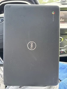 Dell  3100 2-in-1 Celeron 1.1GHz 4GB Ram, 32 Gb SSD, Touchscreen exc. condition  - Picture 1 of 10
