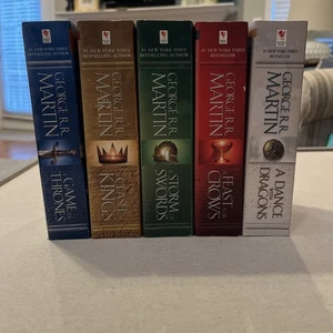 A Game of Thrones: A Song of Ice and Fire 5 Book Set, by George R.R.Martin - Picture 1 of 6