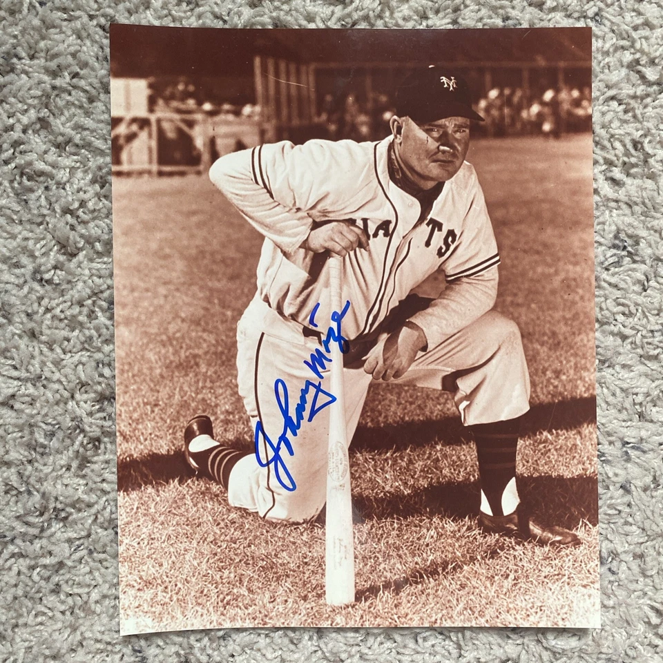 Foto autografiada firmada por Johnny Mize 8x10 de los New York Giants Foto 1 de 1