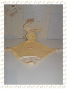 29 - halbflaches Kuscheltier Raute Hase gelb weiß Gerstenzucker - Bild 1 von 2