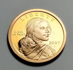 2007 S  SACAGAWEA NATIVE AMERICAN $1 DOLLAR PROOF UNC FROM MINT SET #C2442 - Picture 1 of 2