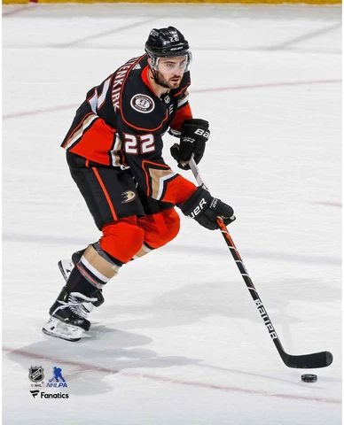 Kevin Shattenkirk Mighty Ducks UnSigned Jersey Skating w/Puck vs Wild Photo Cover