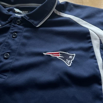 New England Patriots NFL Team Apparel Men’s 2XL Blue Button White Stripes Logo - Image 1 of 4