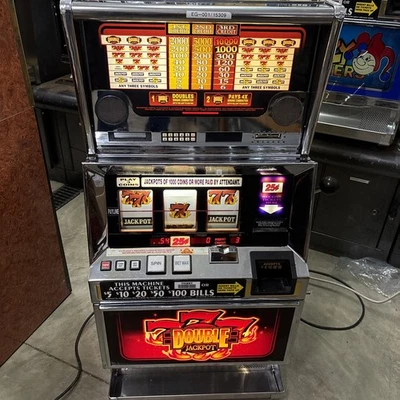 Bally 6000 Blazing 7’s Double Jackpot 3 Coin SLOT MACHINE Working   - Image 1 of 4
