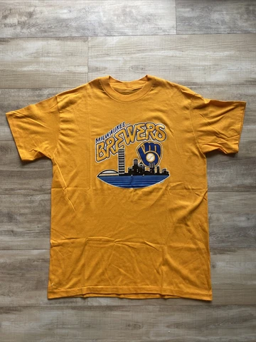 Vintage 70’s Milwaukee Brewers Shirt Bambi’s Bombers Single Stitch MLB Cover