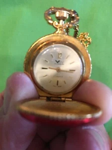 Villereuse Wind-up Pendant Watch, Swiss Made, 1970s - Picture 1 of 4