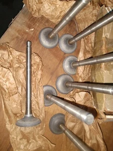  1964 1965 Ford Mercury 289 EXHAUST Valve Set NOS Mustang USA TRW - Picture 1 of 5