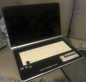 💻 Packard Bell Easynote LJ71 - Laptop 17,3" - SSD 128 GO + 400GO HDD 💻 - Photo 1/1