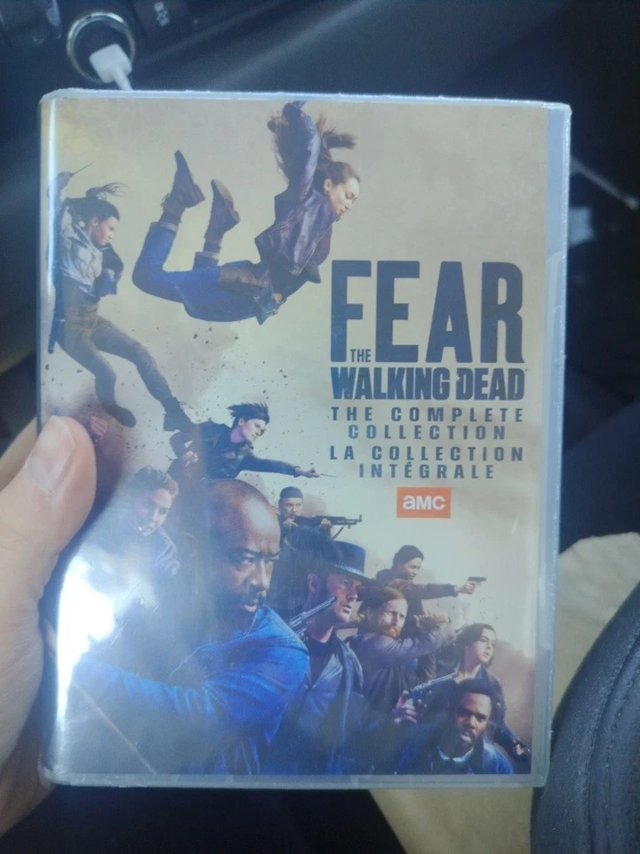 Fear The Walking Dead The Complete Collection Disc Set DVD AMC - Image 1 of 1