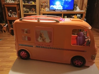 Casa rodante Mattel Barbie juego expandible rosa de ensueño cámper autobús autocaravana furgoneta Foto 1 de 4
