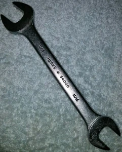 Husky 13/16" - 11/16" open end Wrench 34026 - Picture 1 of 2