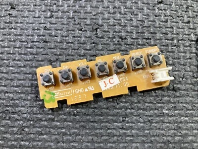 🖥️ Tablero de botones de llave original Insignia® P/N: 569KS0105A para TV: NS-46L240A13 Foto 1 de 3