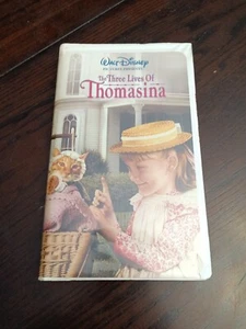 The Three Lives of Thomasina 1963 VHS Clamshell 1996 Walt Disney Used Fast Ship - Picture 1 of 10